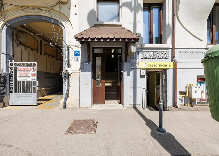 Romana House 1 Апартаменти *